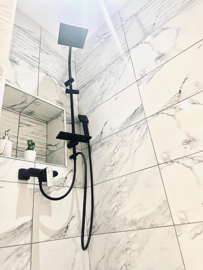 Stay Inn Central Brasov Ap 4 المظهر الخارجي الصورة